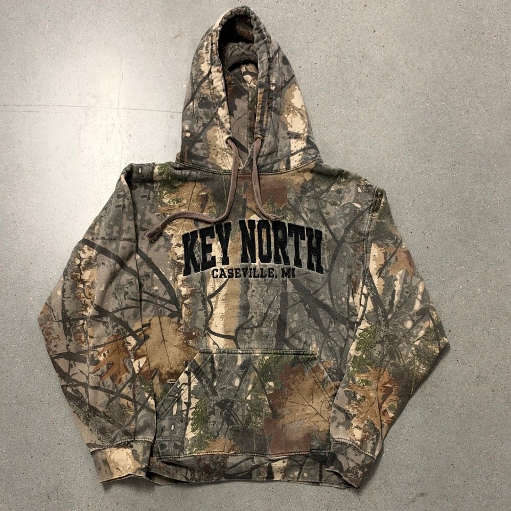 US Vintage Key North Caseville MI Camo Hoodie Sweatshirt Small Real Tree